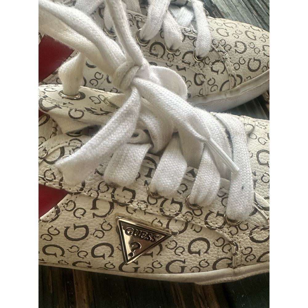 Guess GBG Los Angeles Magiq Lace Up Sneakers Women's 6m And Fanny Pack Lot - Picture 6 of 15